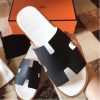 Hermes Izmir Sandals In Black Epsom Leather - Image 8