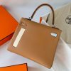 Hermes Kelly Colormatic 25 Handmade Bag in Chai Swifit Leather - Image 5