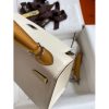 Hermes Kelly Sellier 25 Tricolor Bag in Craie/Sesame/Yellow Epsom Calfskin - Image 6