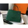 Hermes Kelly 28cm Bag In Green Embossed Crocodile GHW - Image 2