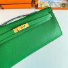Hermes Kelly Cut Handmade Bag in Bambou Epsom Calfskin - Image 3