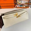 Hermes Kelly Cut Handmade Bag in Craie Epsom Calfskin - Image 7