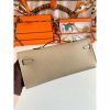 Hermes Kelly Cut Handmade Bag in Tourterelle Epsom Calfskin - Image 2