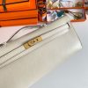 Hermes Kelly Cut Handmade Bag in Craie Swift Leather - Image 4