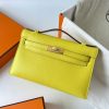 Hermes Kelly Pochette Handmade Bag In Lime Swift Calfskin - Image 3