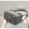Hermes Lindy 26cm Bag In Gris Meyer Clemence Leather - Image 5