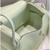 Hermes Lindy 30cm Bag In Vert Fizz Clemence Leather - Image 9